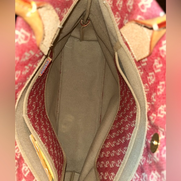 Dooney & Bourke Tassle Tote - Picture 3 of 9